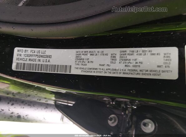 1C6SRFFP5SN633693 2025 RAM 1500 Black ძრავის განყოფილების ხედი