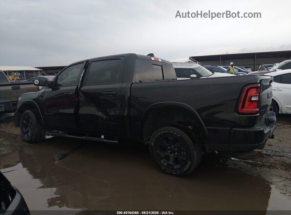 1C6SRFFP5SN633693 2025 RAM 1500 Black სალონის 360-გრადუსიანი ხედი
