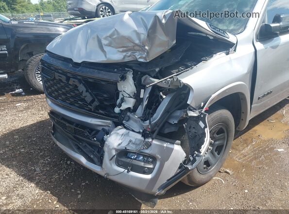 1C6SRFFP9SN501326 2025 RAM 1500 Silver Вид спереду