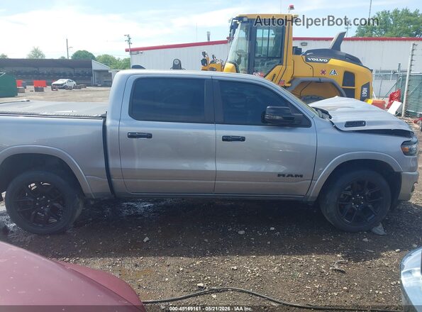 1C6SRFFP9SN501326 2025 RAM 1500 Silver Вид задньої частини салону