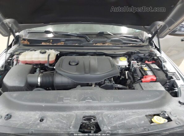 1C6SRFFPXSN698779 2025 RAM 1500 Silver Vista trasera