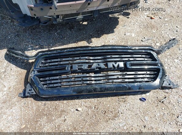 1C6SRFFT1LN211659 2020 RAM 1500 Black 