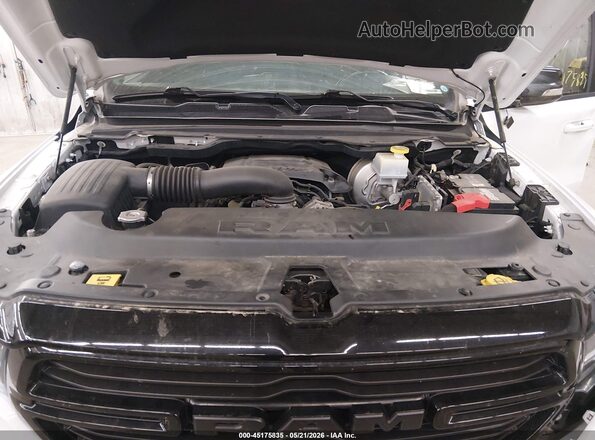 1C6SRFFT2MN586591 2021 RAM 1500 White Vista trasera