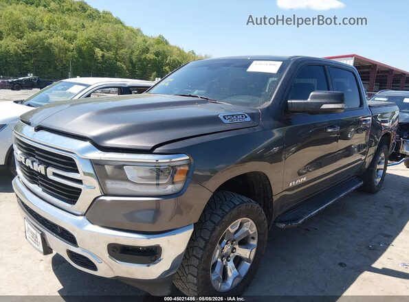 1C6SRFFT4KN782724 2019 RAM 1500 Gray Vista tres cuartos delantera izquierda