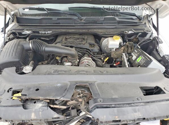 1C6SRFFTXLN162221 2020 RAM 1500 White Vista interior trasera