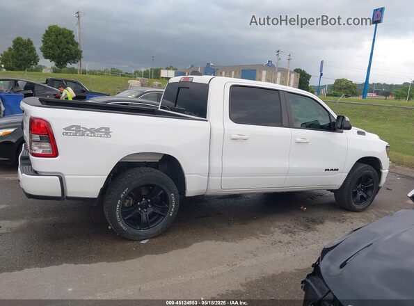 1C6SRFFTXLN324509 2020 RAM 1500 White Widok wnętrza z tyłu