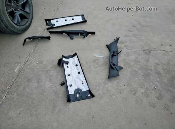 1C6SRFFTXMN595751 2021 RAM 1500 Черный 