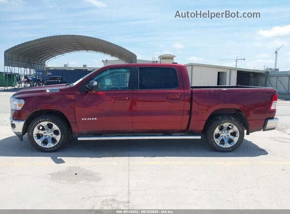 1C6SRFFTXMN829967 2021 RAM 1500 Maroon Widok wnętrza 360 stopni