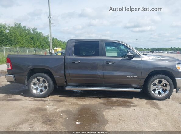 1C6SRFFTXNN239849 2022 RAM 1500 Gray Вид задньої частини салону