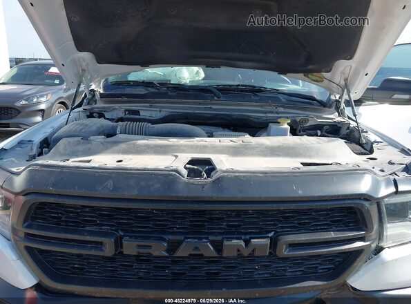 1C6SRFFTXPN594040 2023 RAM 1500 White Հետևի տեսք