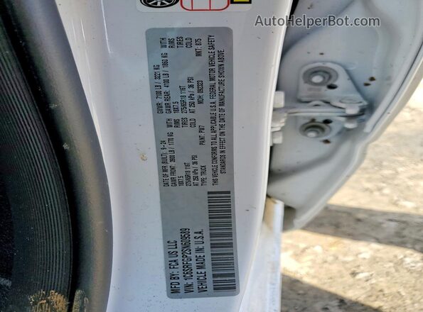 1C6SRFGP2SN609589 2025 RAM 1500 White Widok komory silnika
