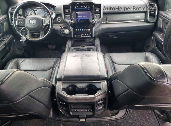 1C6SRFHM7LN225457 2020 RAM 1500 Silver Առջևի վահանակի տեսք