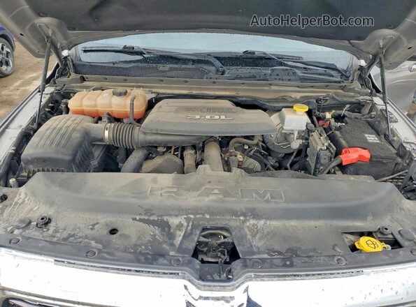 1C6SRFHM7LN225457 2020 RAM 1500 Silver Սալոնի հետևի տեսք