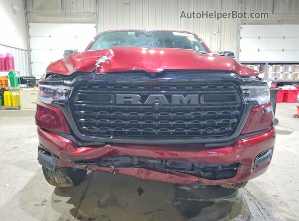 1C6SRFHP8SN615041 2025 RAM 1500 Red Widok z przodu