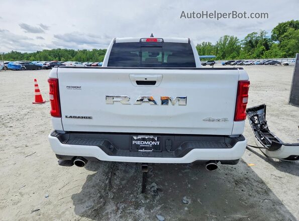 1C6SRFJP6SN522786 2025 RAM 1500 White Հետևի տեսք