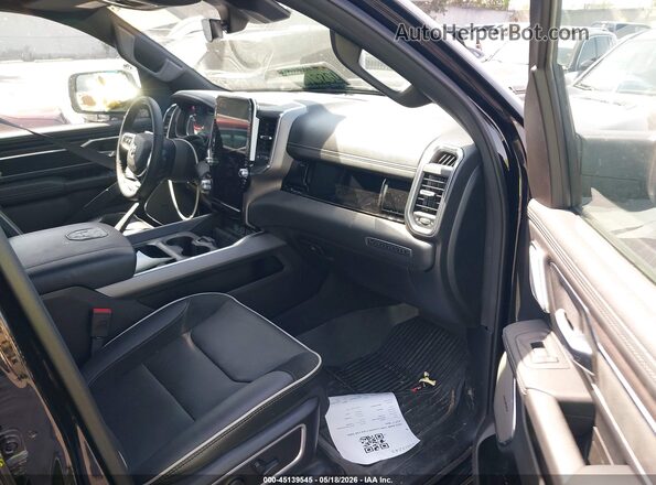 1C6SRFJP8SN774961 2025 RAM 1500 Black წინა სალონის ხედი