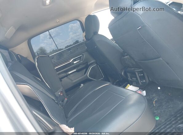 1C6SRFJT0KN504653 2019 RAM 1500 Silver VIN კოდის სტიკერის ხედი