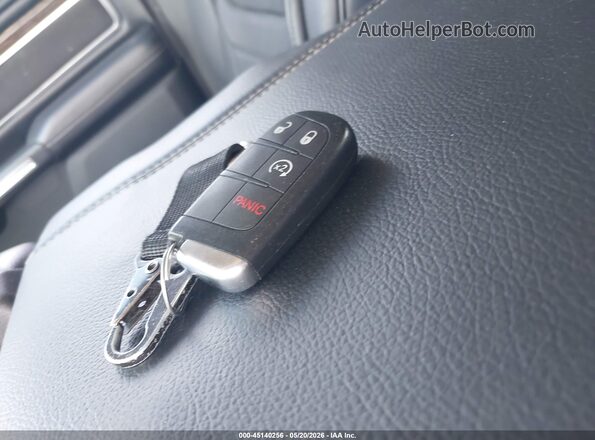 1C6SRFJT0KN504653 2019 RAM 1500 Silver წინა პანელის ხედი