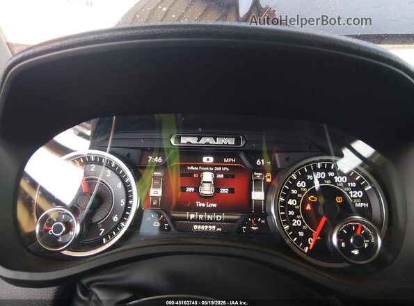 1C6SRFJT0NN306644 2022 RAM 1500 Black Вид задніх сидінь