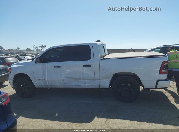 1C6SRFJTXPN668581 2023 RAM 1500 White 360 interior view
