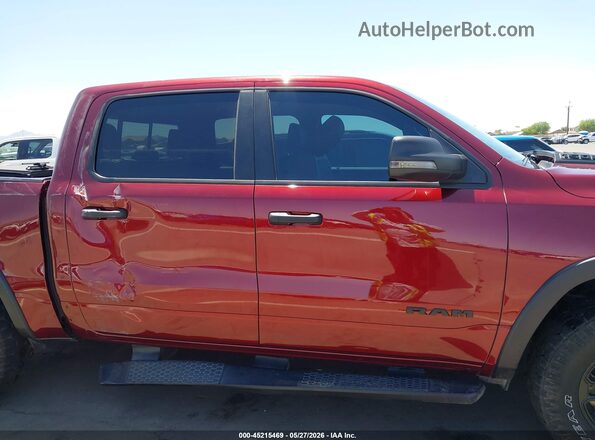 1C6SRFLP2SN524581 2025 RAM 1500 Burgundy Vista interior trasera
