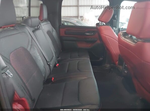 1C6SRFLP4SN606313 2025 RAM 1500 Black VIN կոդի պիտակի տեսք