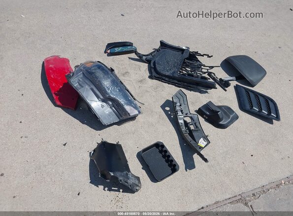 1C6SRFLP4SN761086 2025 RAM 1500 Red Instrument cluster view