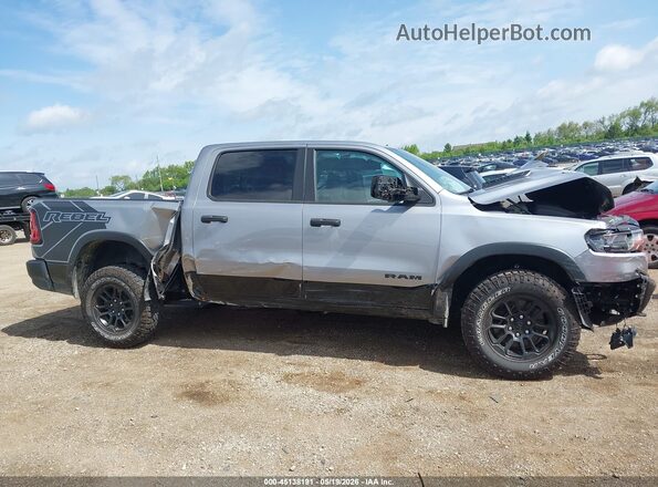 1C6SRFLPXSN518821 2025 RAM 1500 Gray უკანა სალონის ხედი