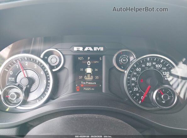 1C6SRFMT2MN756483 2021 RAM 1500 White Հետևի նստատեղերի տեսք