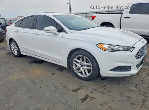 1FA6P0H7XG5123136 2016 FORD FUSION White 