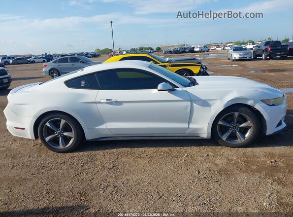 1FA6P8AM0G5252050 2016 FORD MUSTANG White Rear interior view
