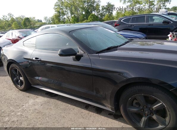 1FA6P8AM0H5230504 2017 FORD MUSTANG Black უკანა სალონის ხედი