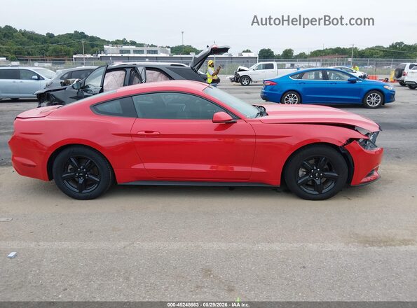 1FA6P8AM3H5250262 2017 FORD MUSTANG Red Vista interior trasera