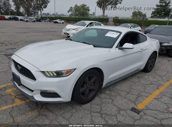 1FA6P8AM9G5221377 2016 FORD MUSTANG White Front left