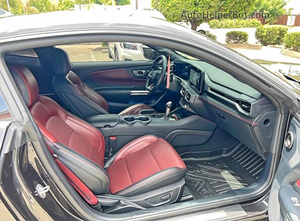 1FA6P8CF0R5414566 2024 FORD MUSTANG Gray Widok z przodu