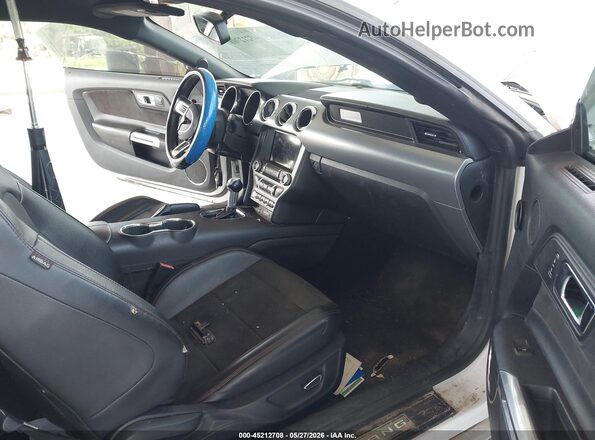 1FA6P8CF1H5244345 2017 FORD MUSTANG White Front interior view