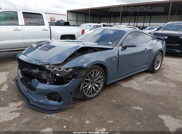 1FA6P8CF1R5431201 2024 FORD MUSTANG Синий Передняя левая четверть