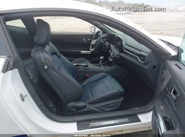 1FA6P8CF3S5404281 2025 FORD MUSTANG White Front interior view