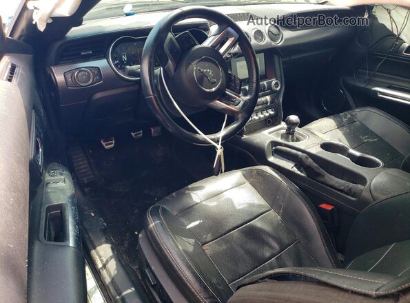 1FA6P8CF4L5142062 2020 FORD MUSTANG Charcoal Widok deski rozdzielczej