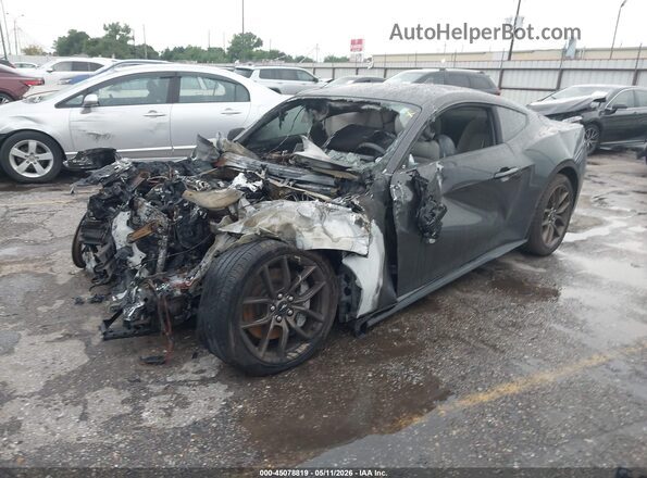 1FA6P8CF5R5422484 2024 FORD MUSTANG Черный Передняя левая четверть