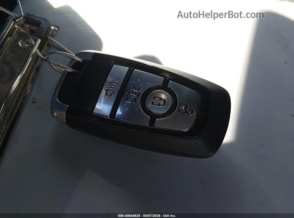 1FA6P8CF8M5126481 2021 FORD MUSTANG Silver Vista del salpicadero