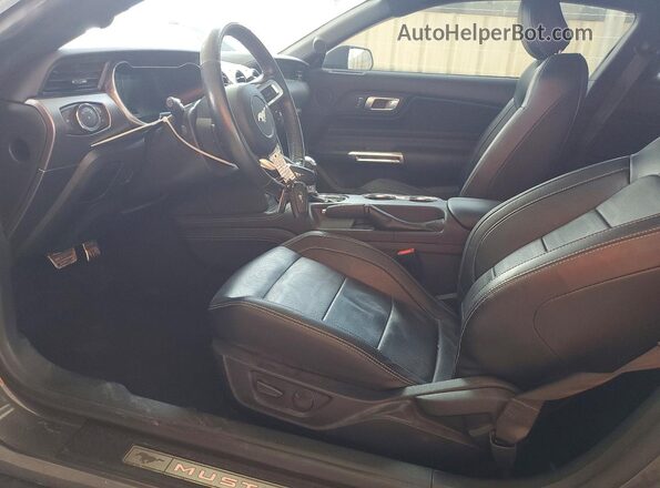 1FA6P8CFXN5115080 2022 FORD MUSTANG Gray Вид салону спереду