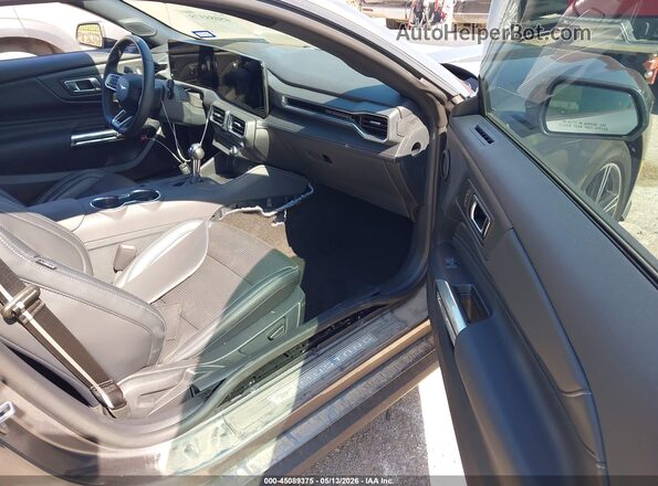 1FA6P8TH0S5101556 2025 FORD MUSTANG Gray Widok wnętrza z przodu