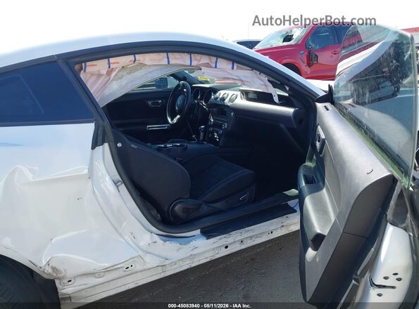 1FA6P8TH3H5344786 2017 FORD MUSTANG White 