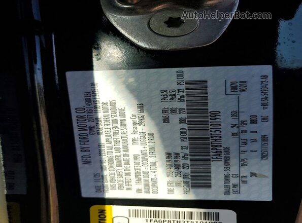 1FA6P8TH3T5101990 2026 FORD MUSTANG Black Vista del compartimento del motor