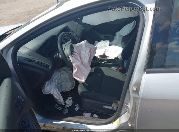 1FADP3E20GL389987 2016 FORD FOCUS Silver Սալոնի դիմացի տեսք