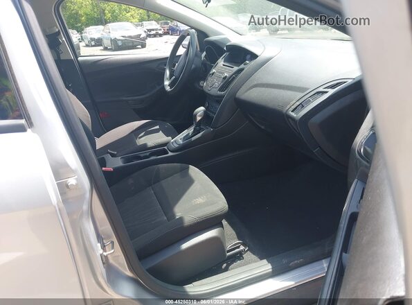 1FADP3E25GL244489 2016 FORD FOCUS Silver 