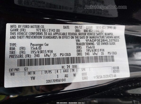 1FADP3E28HL337833 2017 FORD FOCUS Black Widok komory silnika