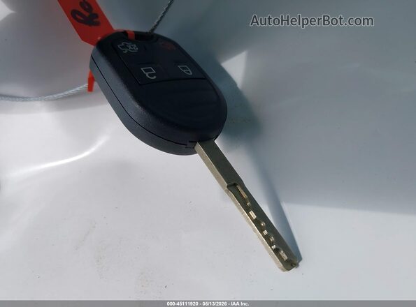 1FADP3F20GL332820 2016 FORD FOCUS Red Widok deski rozdzielczej