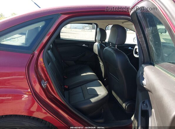 1FADP3F20GL388269 2016 FORD FOCUS Red Vista de la etiqueta del VIN